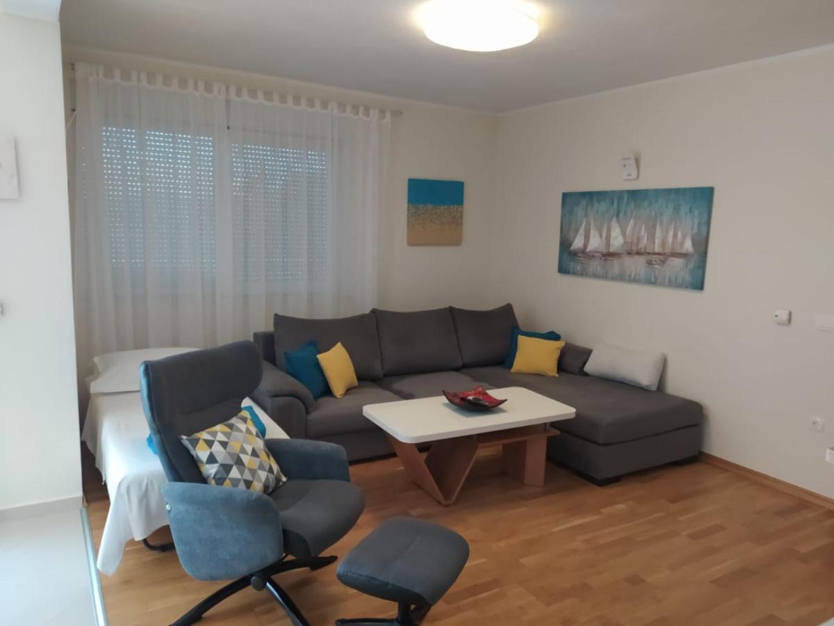 Apartman Pejic,Makarska,Veliko Brdo Lägenhet Exteriör bild